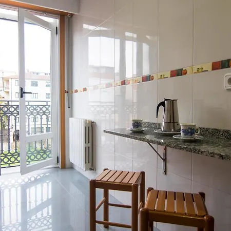 アパート Piso Centrico Con Garaje コマルカ・デ・オウレンセ