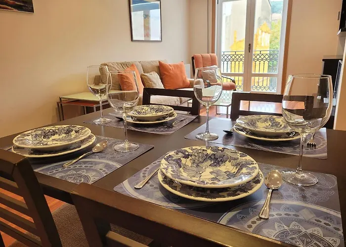 Piso Centrico Con Garaje * Ourense